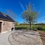 Vakantiehuis Alte Waldkate - Windschief Und Mitten In Der