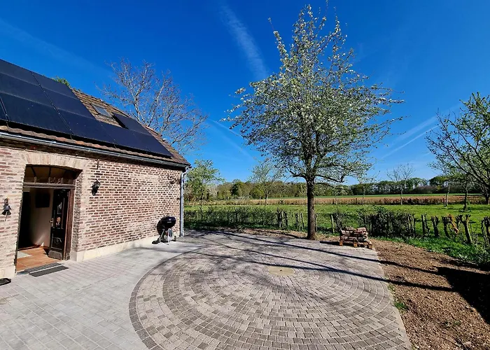 Feriehus Alte Waldkate - Windschief Und Mitten In Der